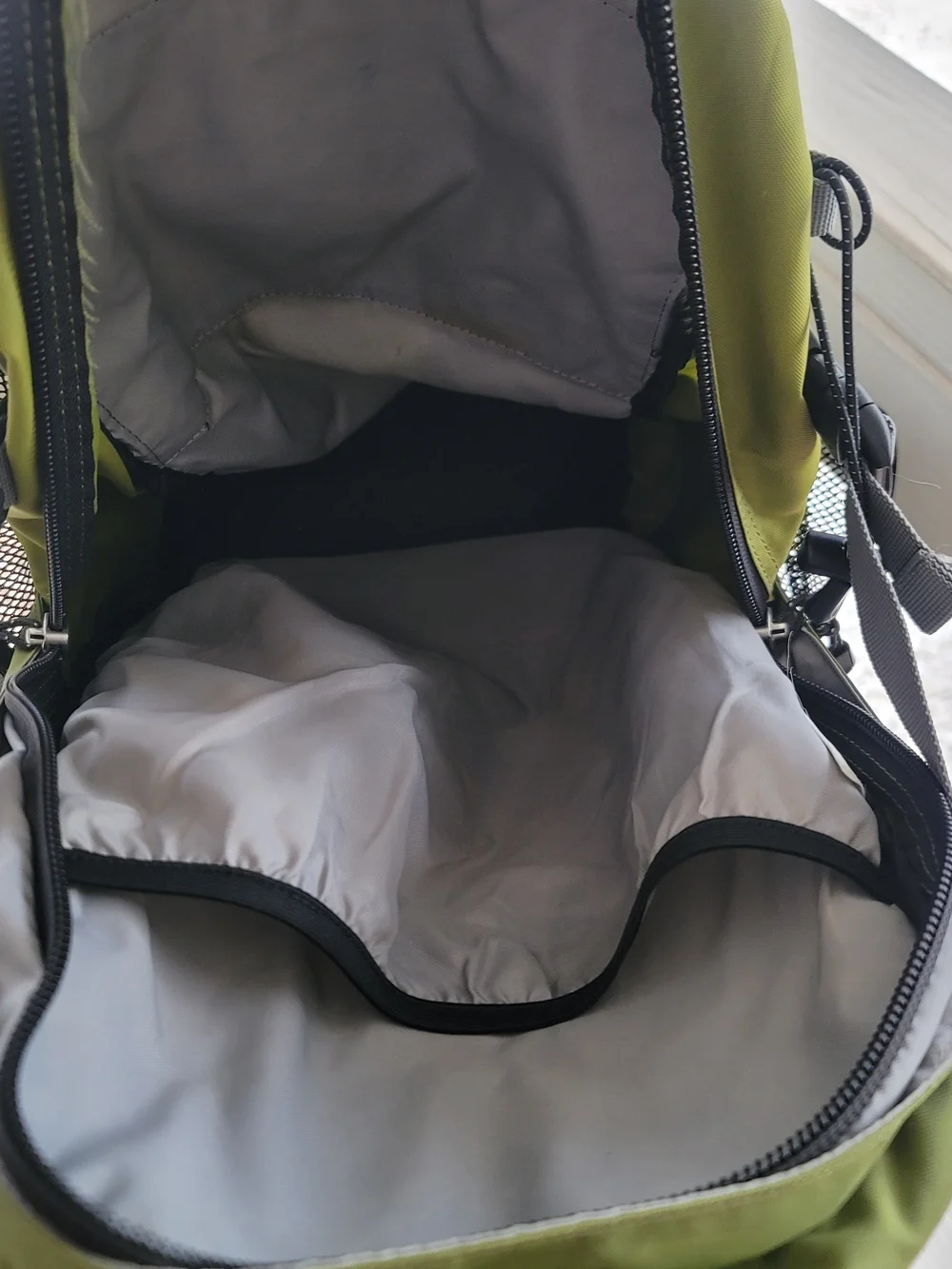 Eddie Bauer Trailhead Olive Green and Black Hiking Backpack